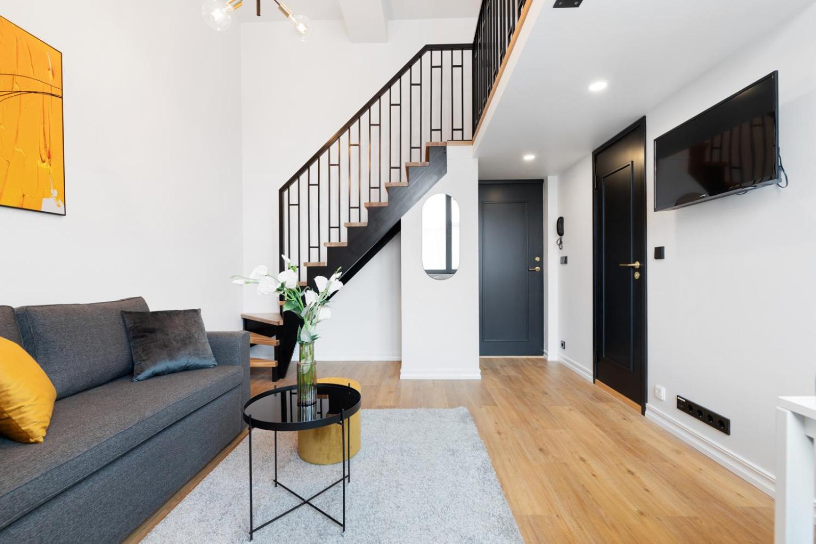Bob W Duo Lofts